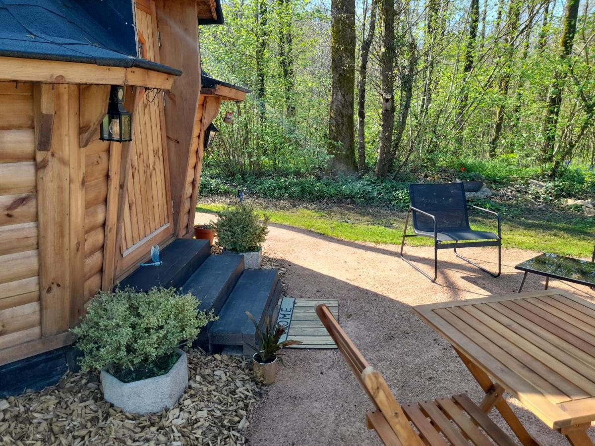 A L'Oree Du Cedre Hotel Pouzauges Luaran gambar